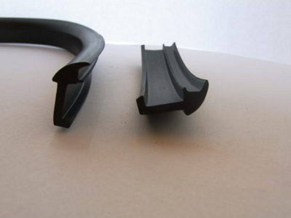 Abstreifgummi für Mori Seiki Cover